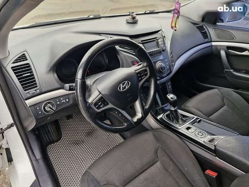 Hyundai i40 2011 - фото 17