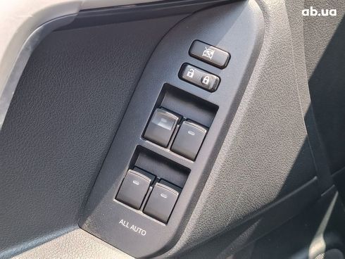 Toyota Land Cruiser Prado 2021 белый - фото 22