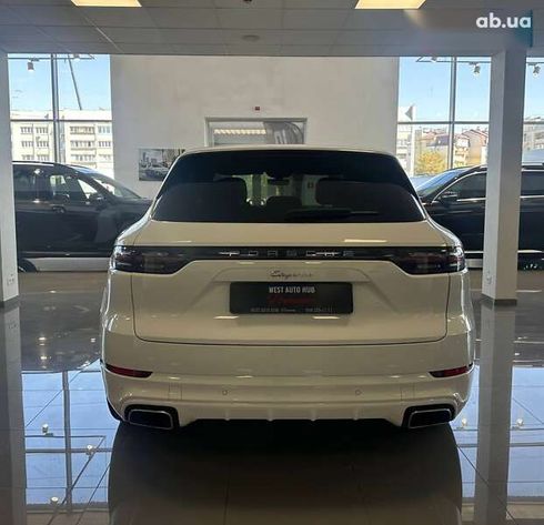 Porsche Cayenne 2022 - фото 6
