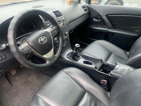 Toyota Avensis 2009 черный - фото 13