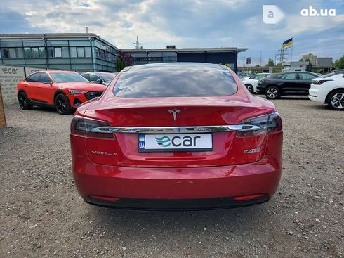 Tesla Model S 2017 - фото 9