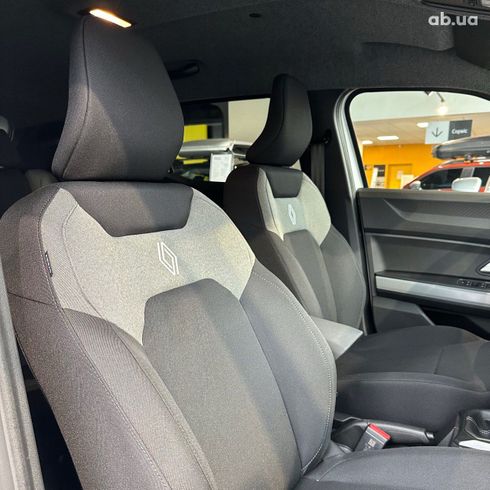 Renault Duster 2025 белый - фото 8