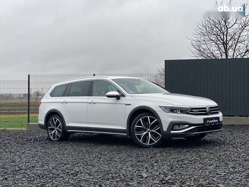 Volkswagen passat alltrack 2020 - фото 13