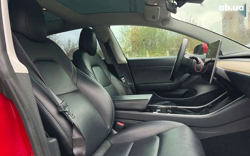 Tesla Model 3 2020 - фото 9