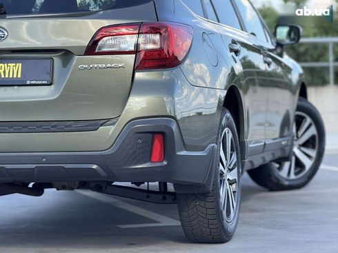 Subaru Outback 2017 - фото 22