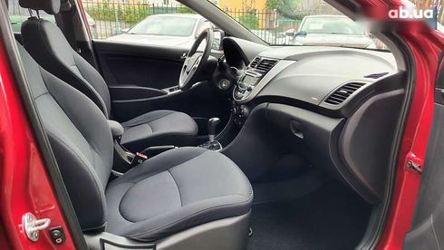 Hyundai Accent 2011 - фото 18