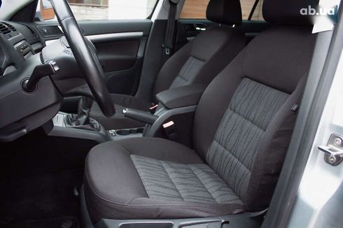 Skoda Octavia 2011 - фото 11