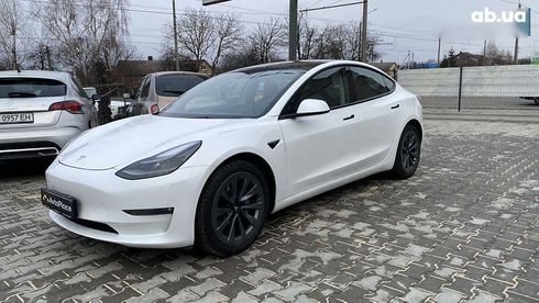 Tesla Model 3 2022 - фото 23