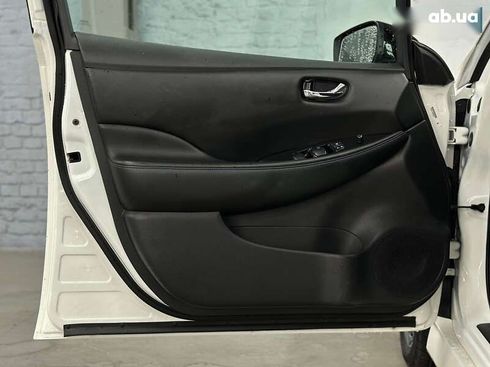 Nissan Leaf 2019 - фото 2