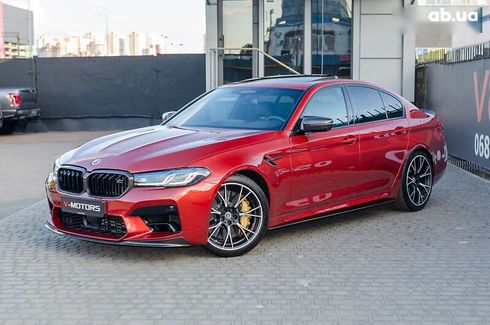BMW M5 2020 - фото 2