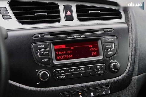 Kia Cee'd 2014 - фото 17