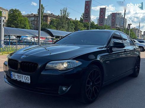 BMW 5 серия 2012 - фото 2