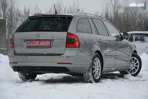 Skoda Octavia 2012 - фото 14