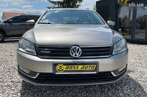 Volkswagen Passat 2012 - фото 2