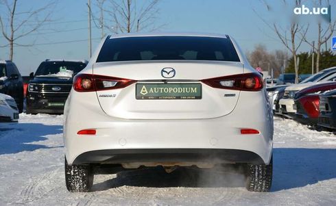 Mazda 3 2017 - фото 9