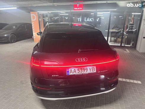 Audi E-Tron 2019 - фото 11