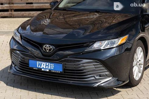 Toyota Camry 2017 - фото 2