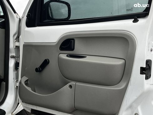 Renault Kangoo 2007 белый - фото 3