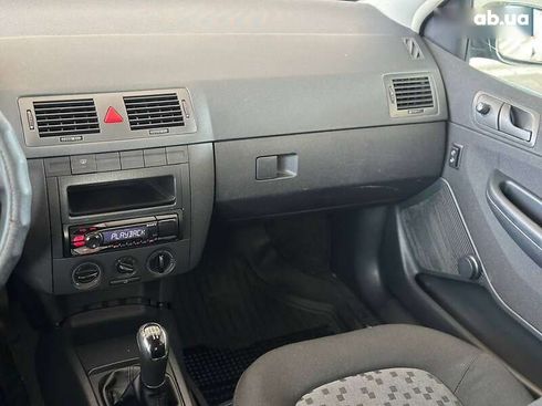 Skoda Fabia 2005 - фото 30