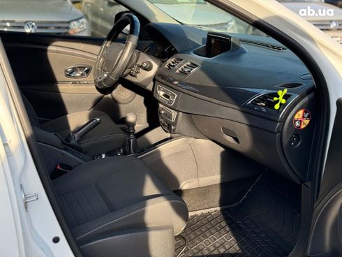 Renault Megane 2014 белый - фото 22