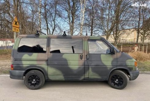 Volkswagen Transporter 2002 зеленый - фото 9