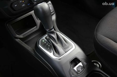 Jeep Renegade 2020 - фото 22