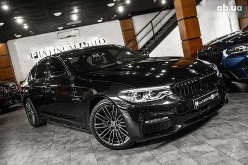 BMW 5 серия 2017 - фото 2