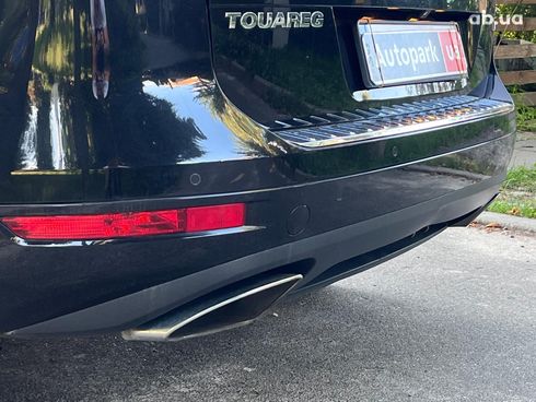 Volkswagen Touareg 2011 черный - фото 41
