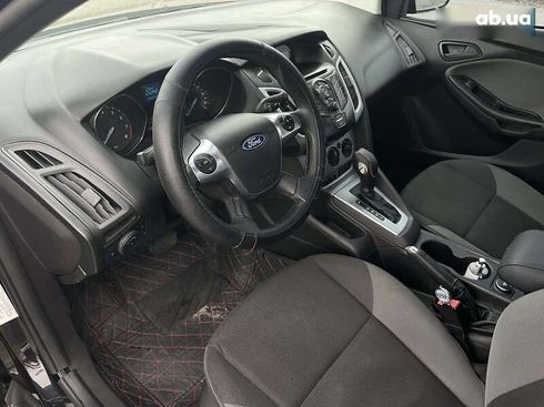 Ford Focus 2011 - фото 12