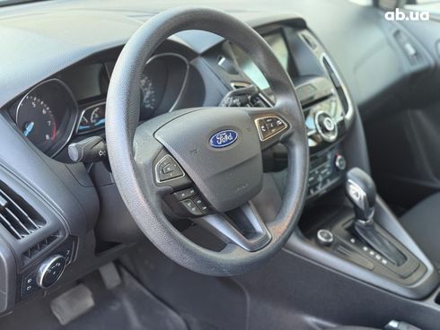 Ford Focus 2017 синий - фото 18