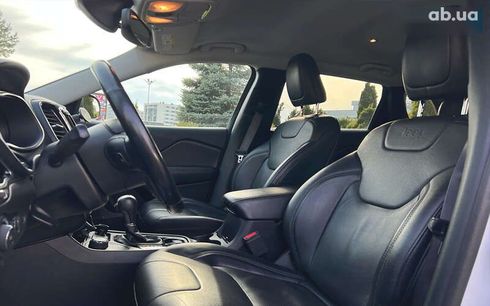 Jeep Cherokee 2020 - фото 14