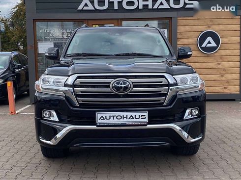 Toyota Land Cruiser 2018 - фото 2