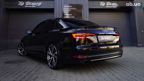 Audi A4 2018 - фото 16
