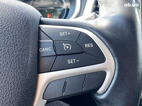 Jeep Cherokee 2016 - фото 30