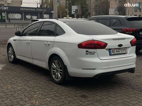 Ford Mondeo 2011 - фото 10