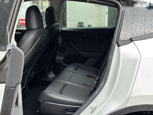 Tesla Model Y 2024 - фото 16