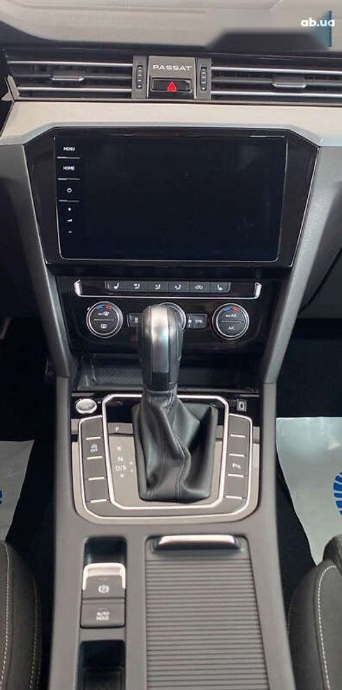 Volkswagen Passat 2020 - фото 22
