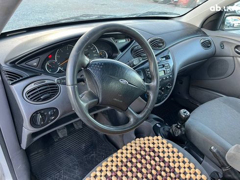 Ford Focus 2001 серый - фото 33