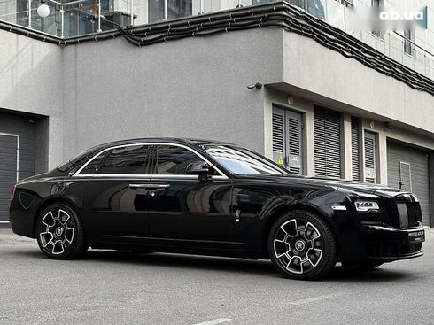 Rolls-Royce Ghost 2018 - фото 13