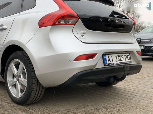 Volvo V40 2014 - фото 19