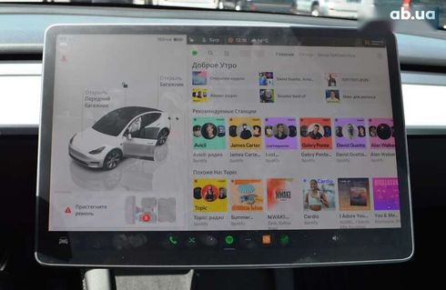 Tesla Model Y 2022 - фото 28