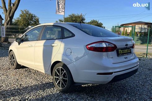 Ford Fiesta 2017 - фото 4