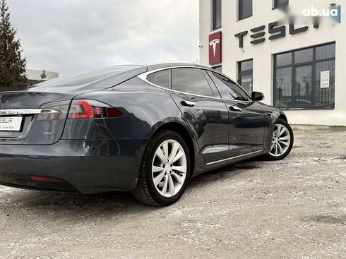 Tesla Model S 2017 - фото 20