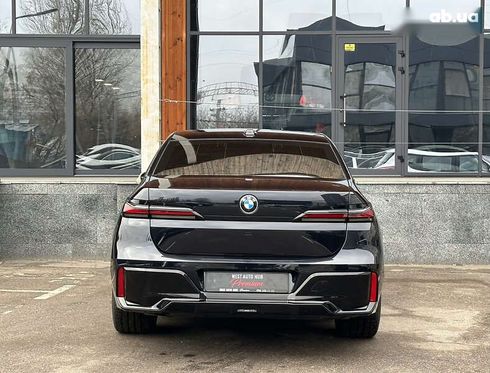 BMW 7 серия 2022 - фото 6