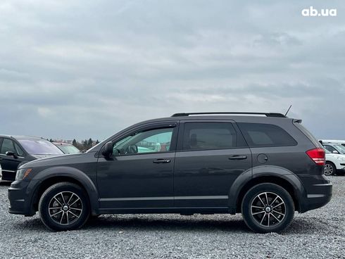 Dodge Journey 2018 серый - фото 5