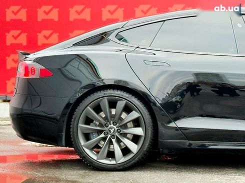 Tesla Model S 2019 - фото 12