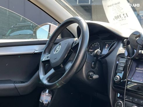 Skoda Octavia 2015 белый - фото 2