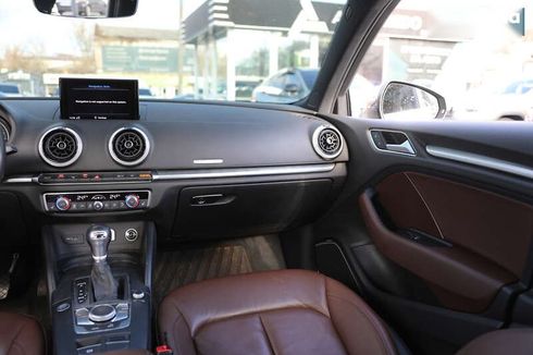Audi A3 2020 - фото 14