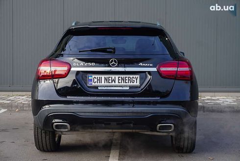 Mercedes-Benz GLA-Класс 2018 - фото 12