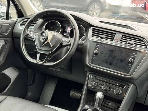 Volkswagen Tiguan 2019 - фото 17